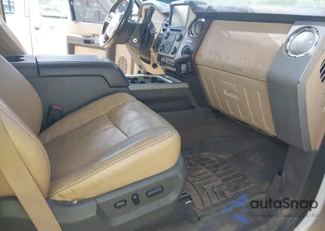 2013 Ford F-250 Lariat из США, поврежденный, VIN 1FT7W2BT5DEA89153